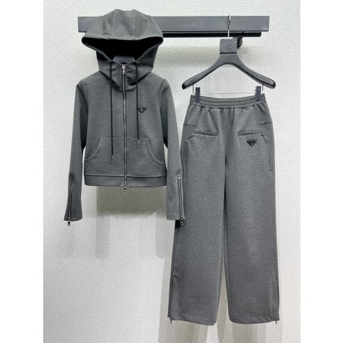 프라다 트레이닝복 세트