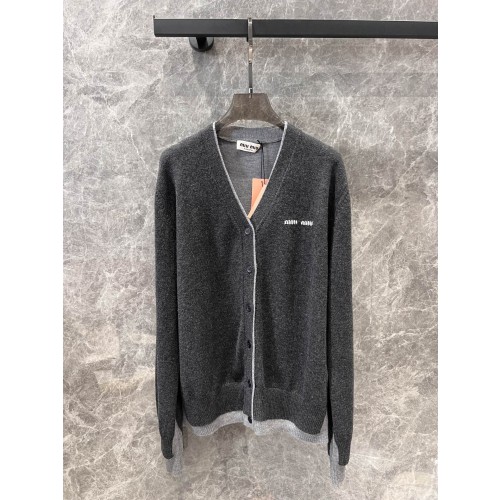 미우미우 가디건