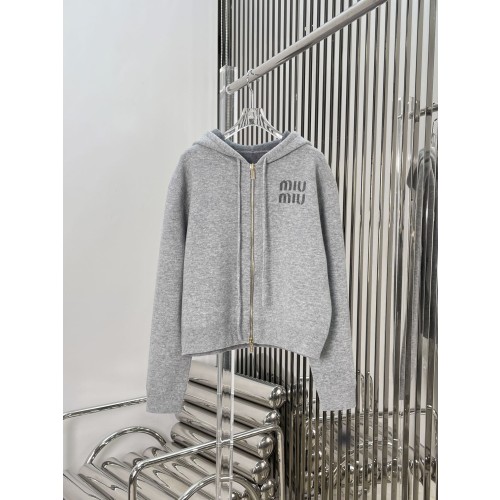 미우미우 후드집업