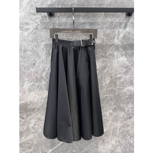프라다 롱 스커트