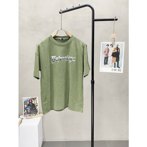 발렌시아가 티셔츠