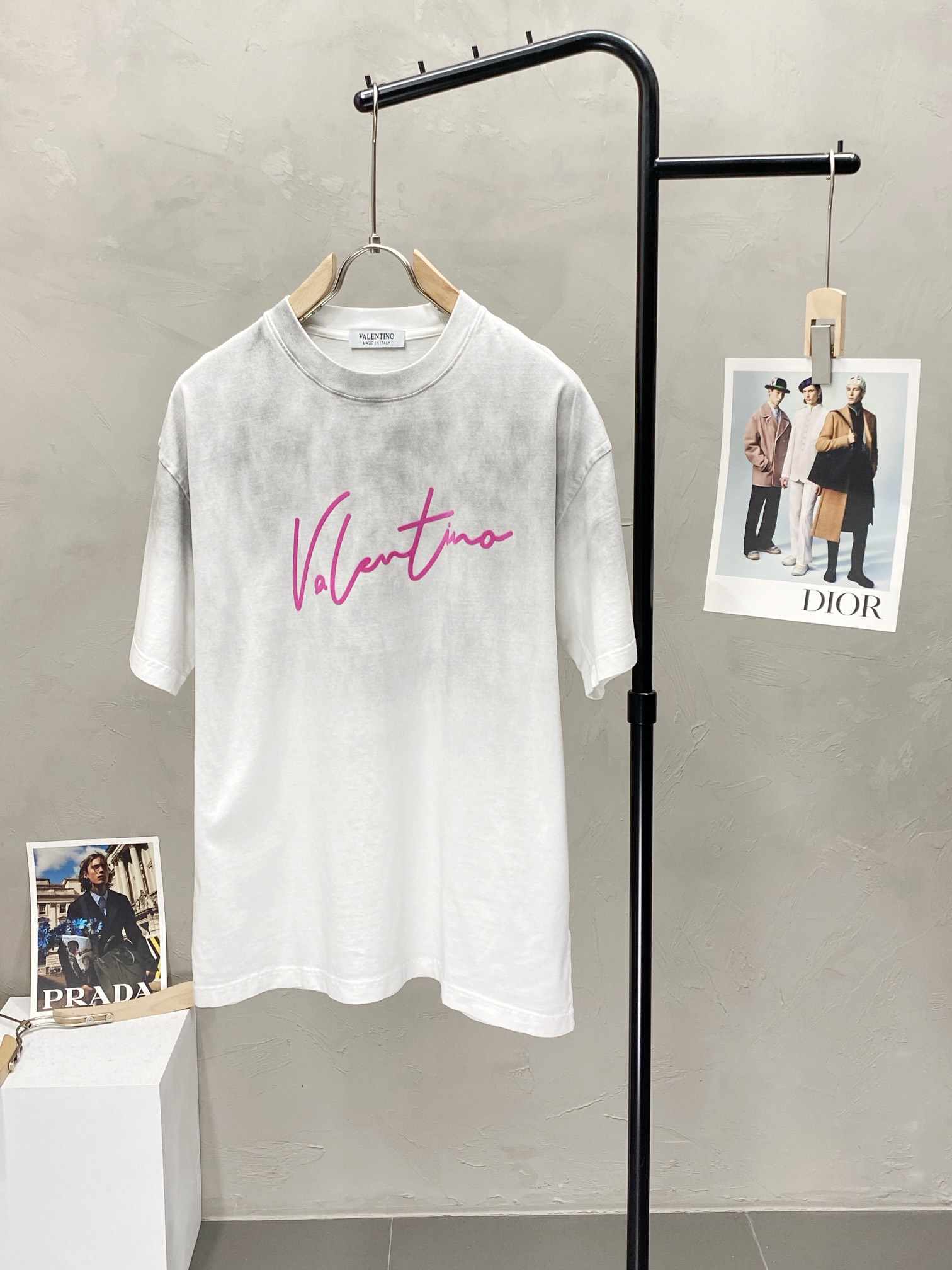 발렌티노 티셔츠