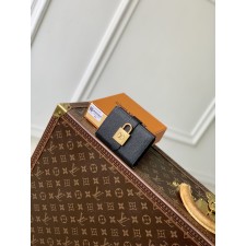 루이비통 로우키 컴팩트 월렛