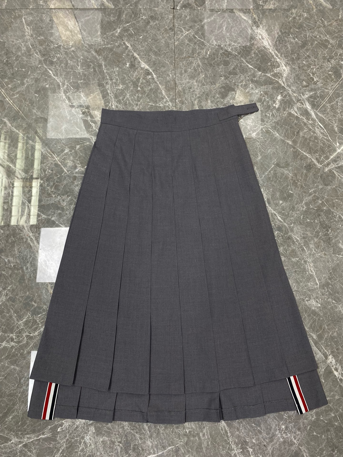 톰브라운 롱 스커트 [네이비/차콜]