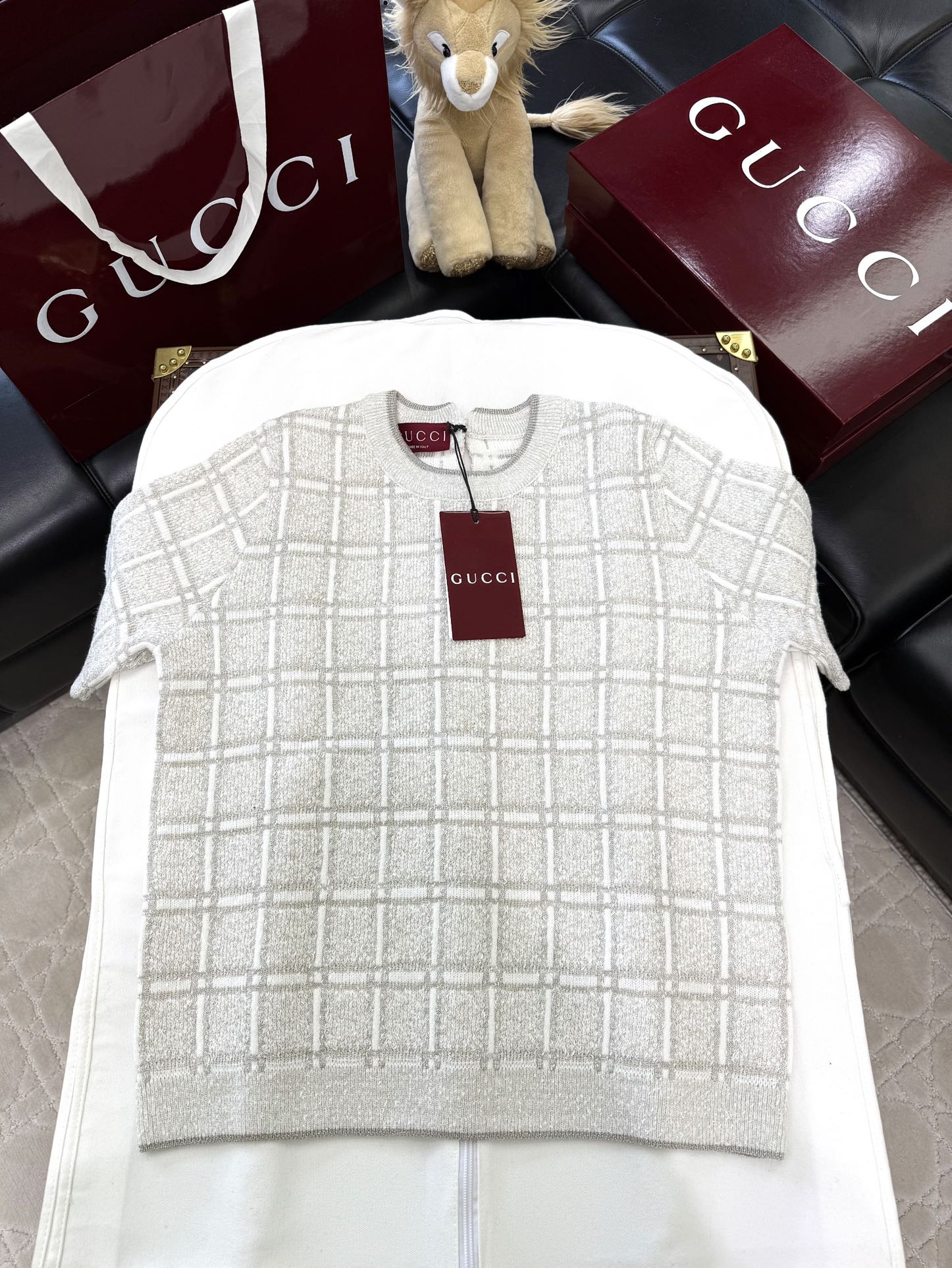 구찌 니트 반팔