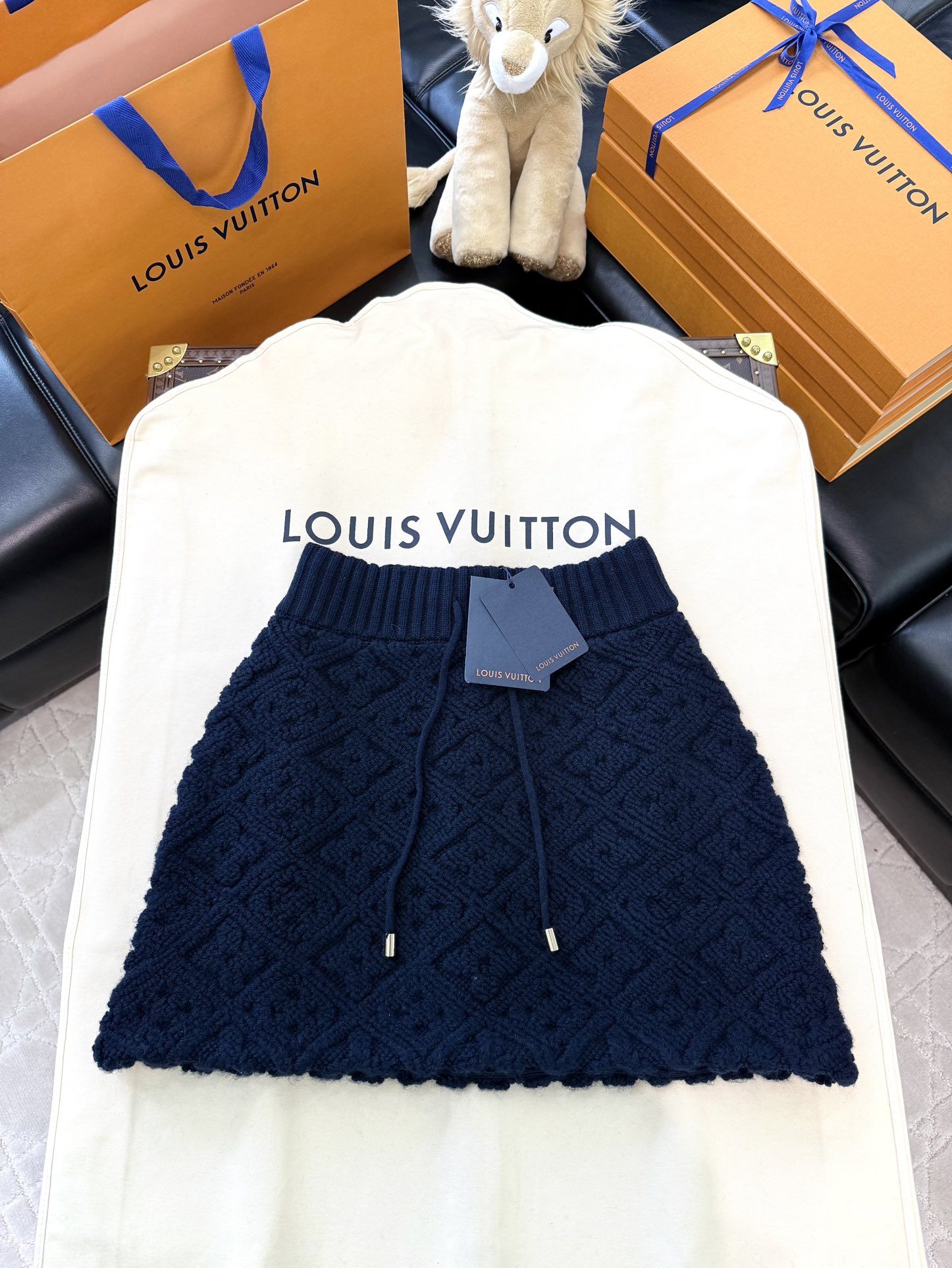 루이비통 스커트