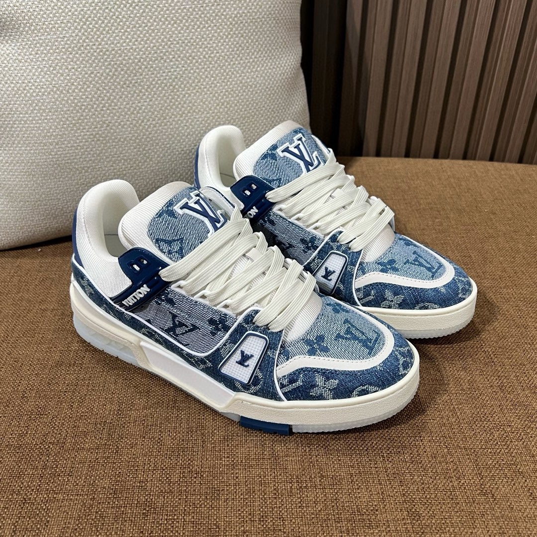 루이비통 트레이너 스니커즈 (정품급)