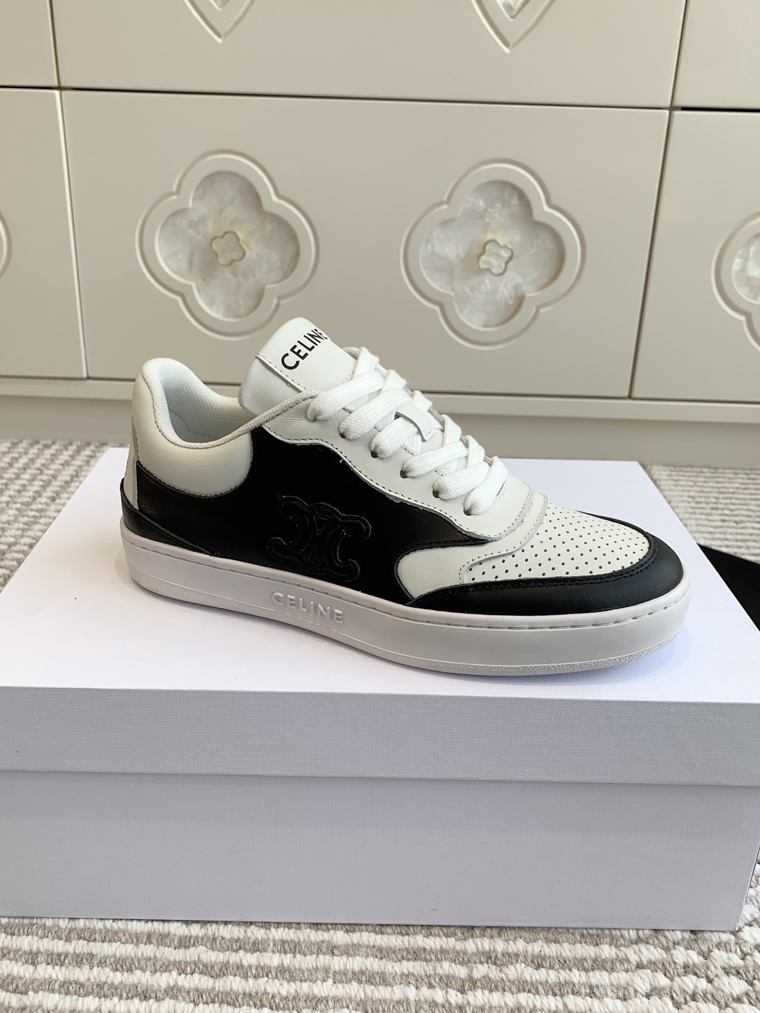 셀린느 스니커즈 남여공용