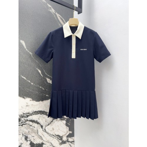 미우미우 드레스