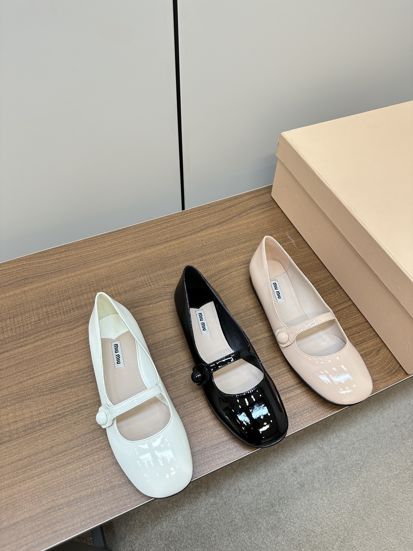 미우미우 메리제인 슈즈