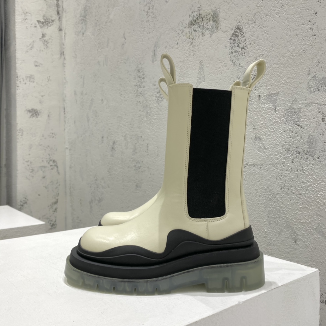 보테가베네타 남여공용 러그 첼시 부츠 굽 높이 5.5cm