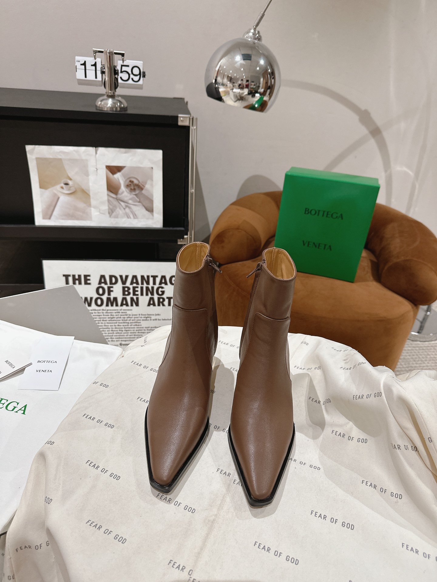 보테게바베네타 미들부츠 브라운 카프스킨