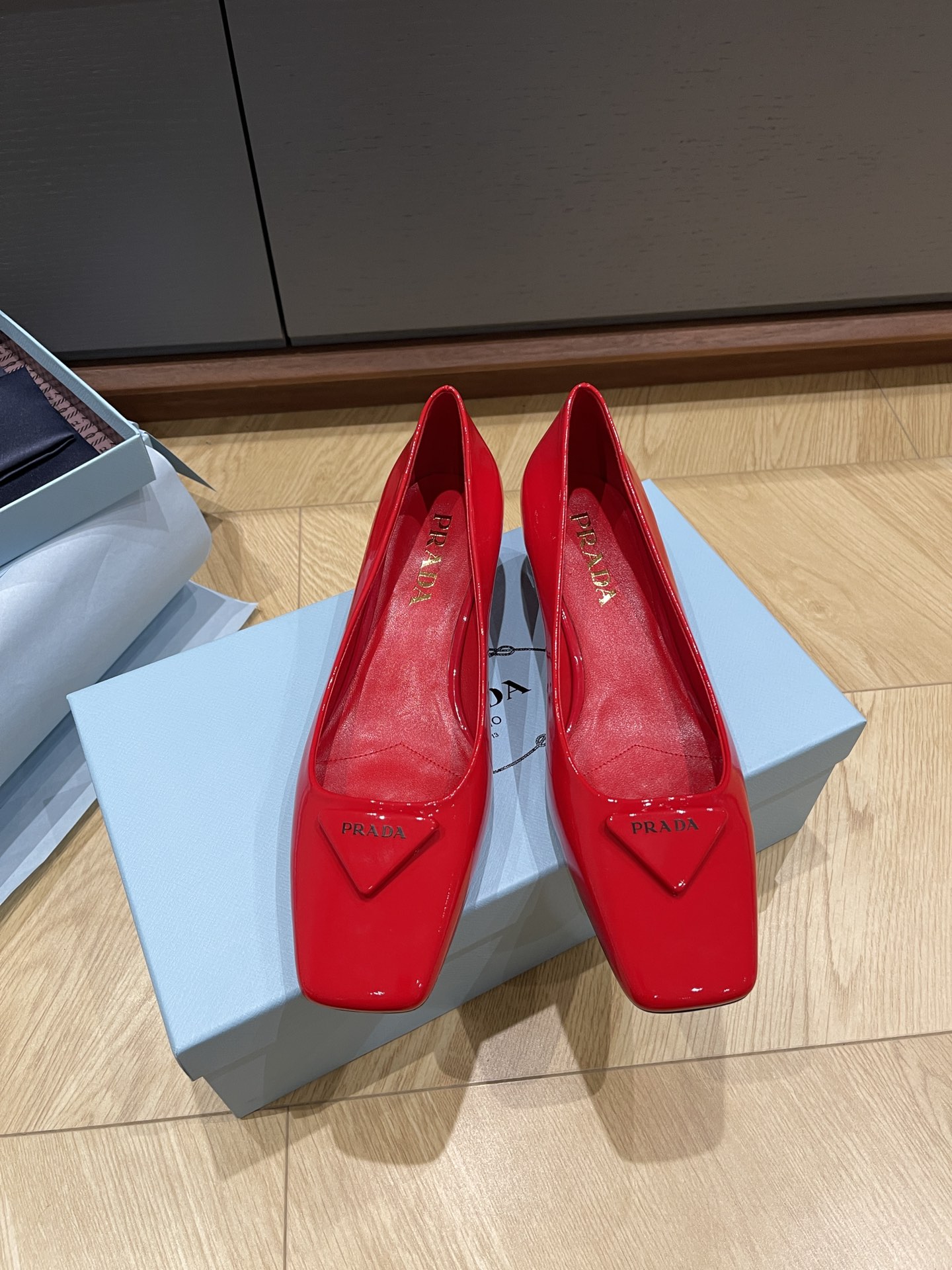 프라다 구두