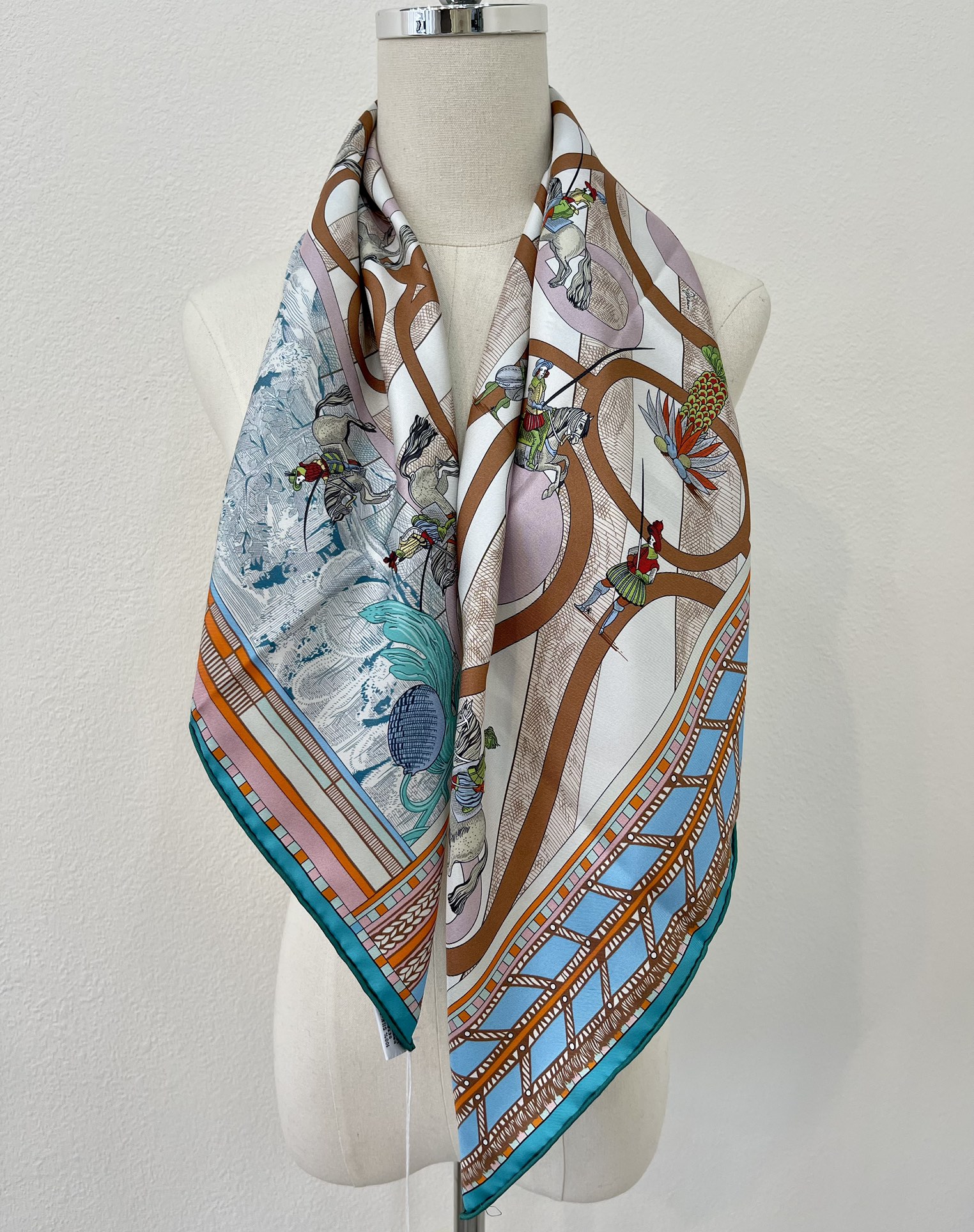 에르메스 트윌리 90x90cm