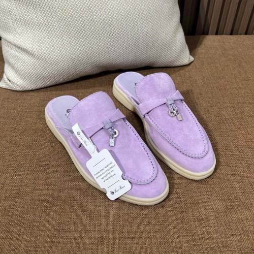 로로피아나 썸머참스워크 뮬 정품급