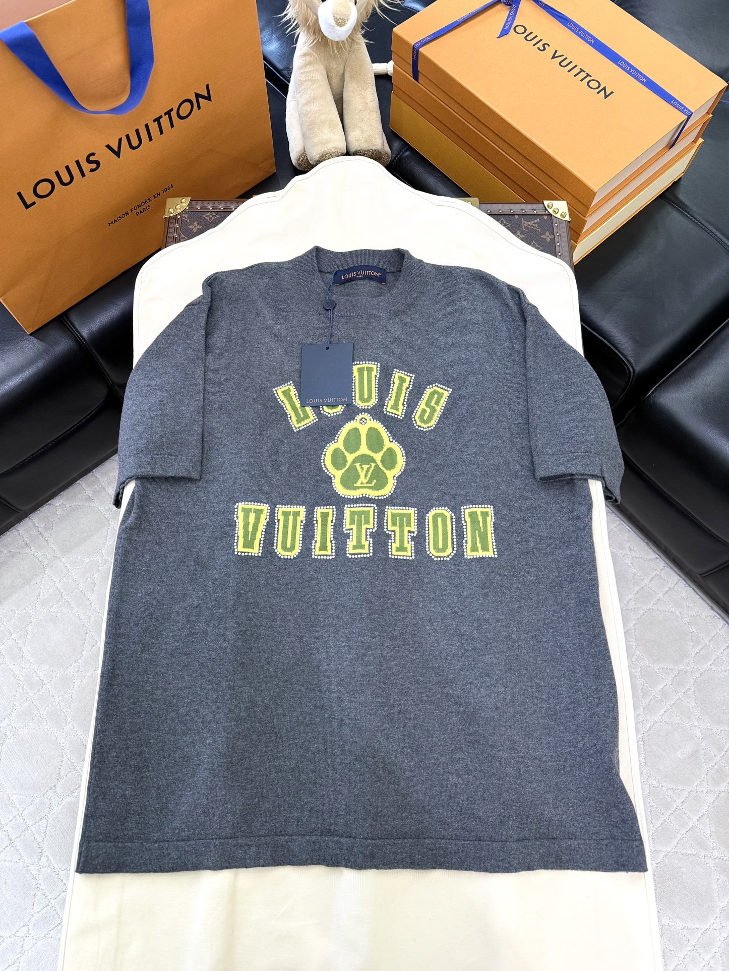 루이비통 반팔티