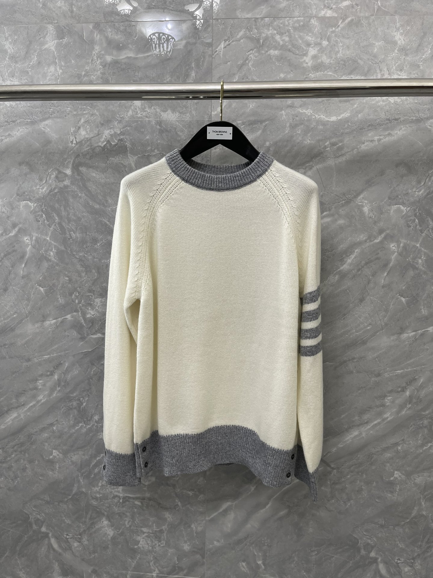 톰브라운 스웨터