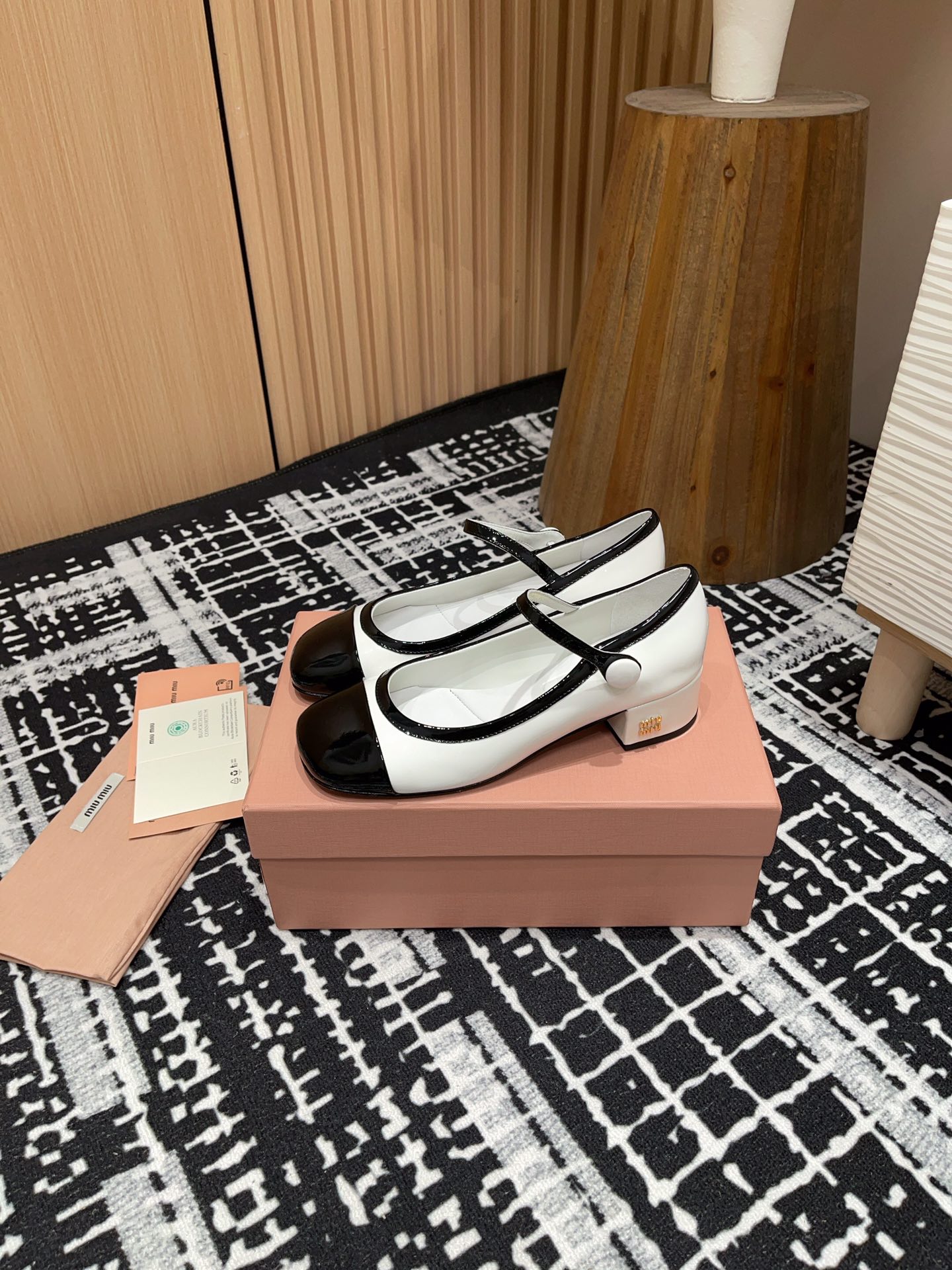 미우미우 메리제인 슈즈