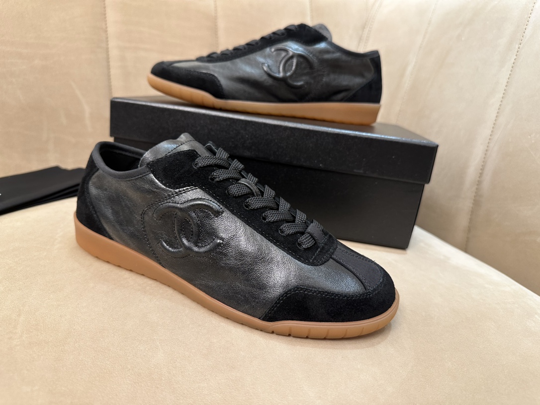 샤넬 스니커즈