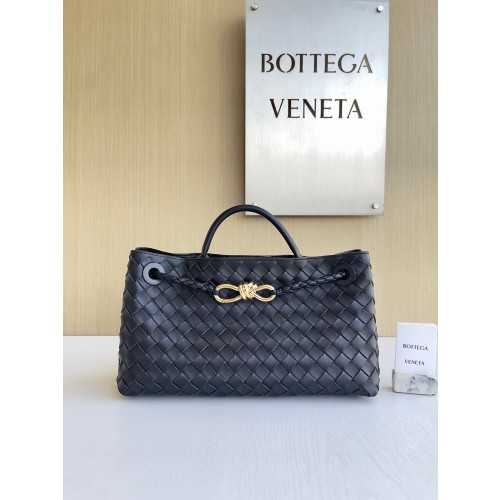 보테가베네타 스몰 이스트/웨스트 안디아모 754990