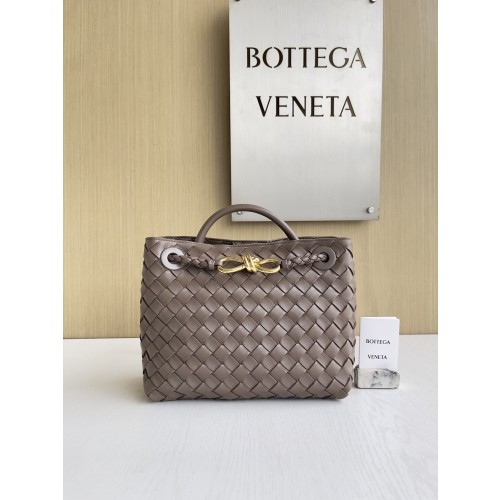 보테가베네타 스몰 안디아모 743568 [100% 정품 가죽 사용 최상급 퀄리티]