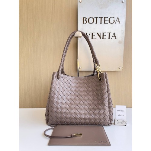 보테가베네타 파라슈트 라지 숄더백 796571