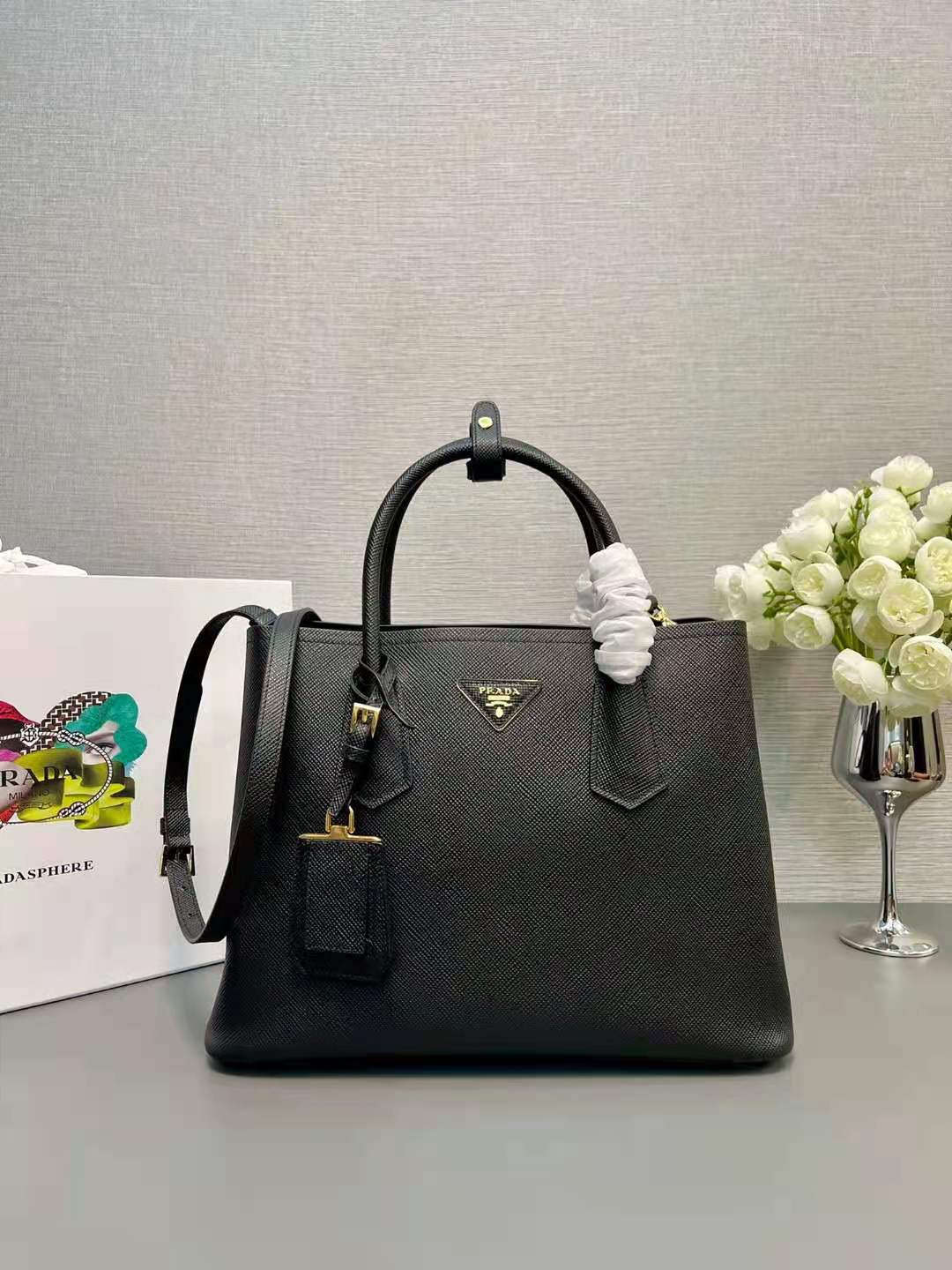 프라다 두블레 사피아노 가죽백 미디엄 1bg2775