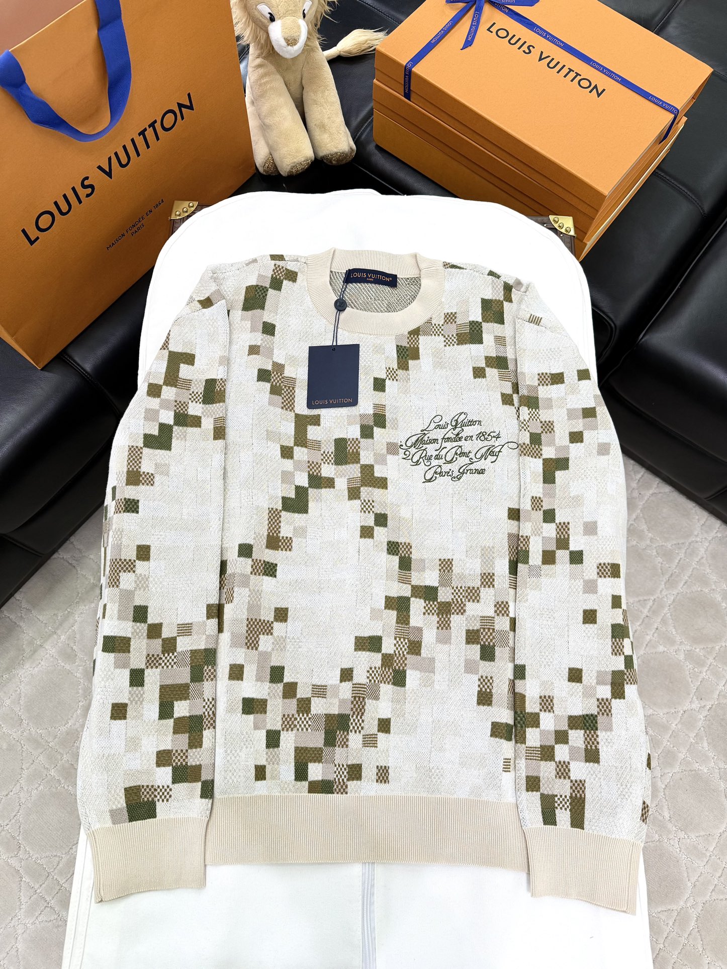 (W) 루이비통 스웨터