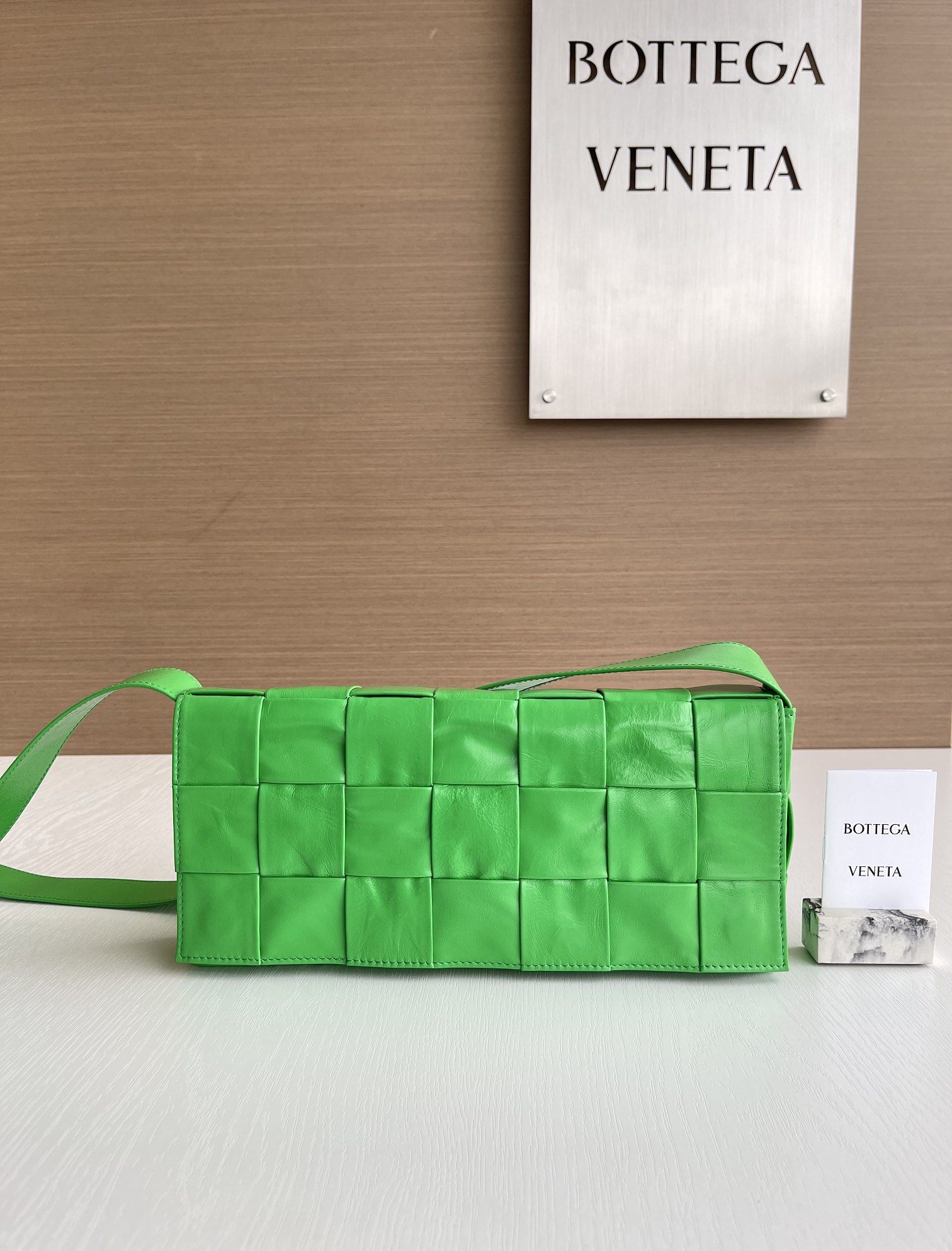 보테가베네타 카세트백