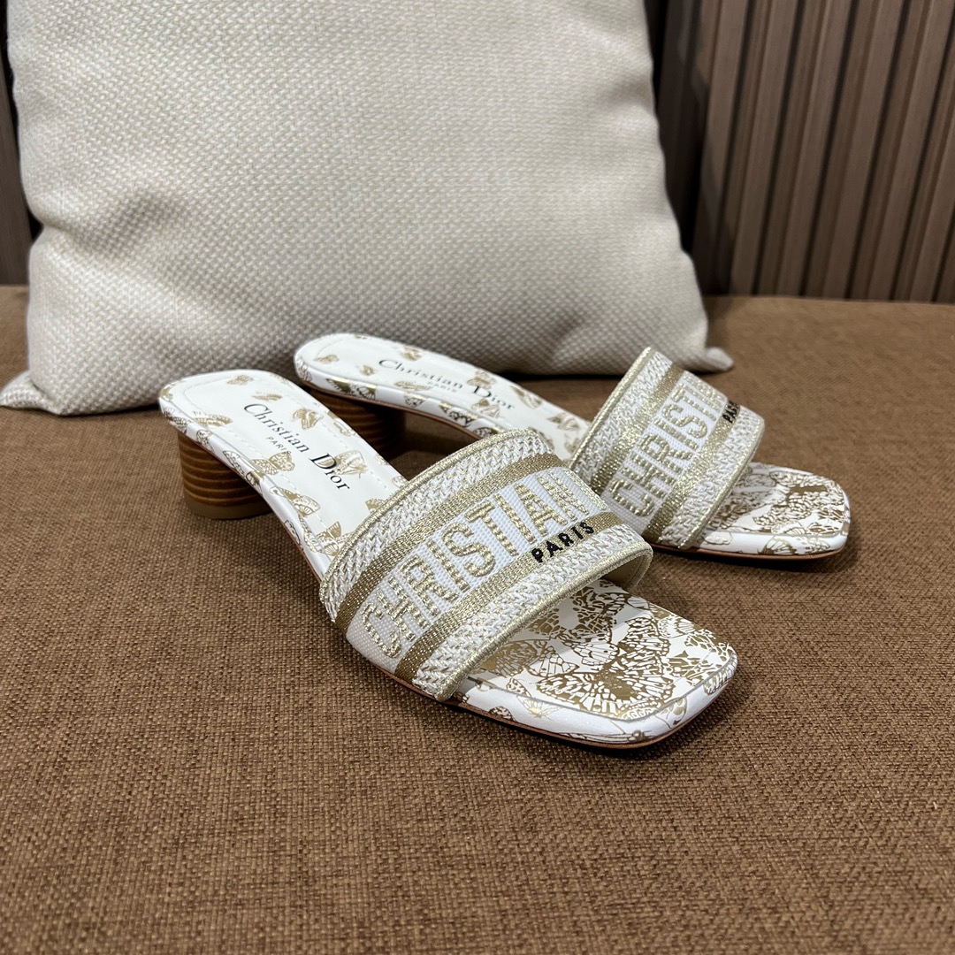 디올 디웨이 뮬 굽높이4.5cm 정품급