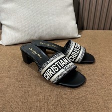 디올 디웨이 뮬 굽높이4.5cm 블랙 정품급