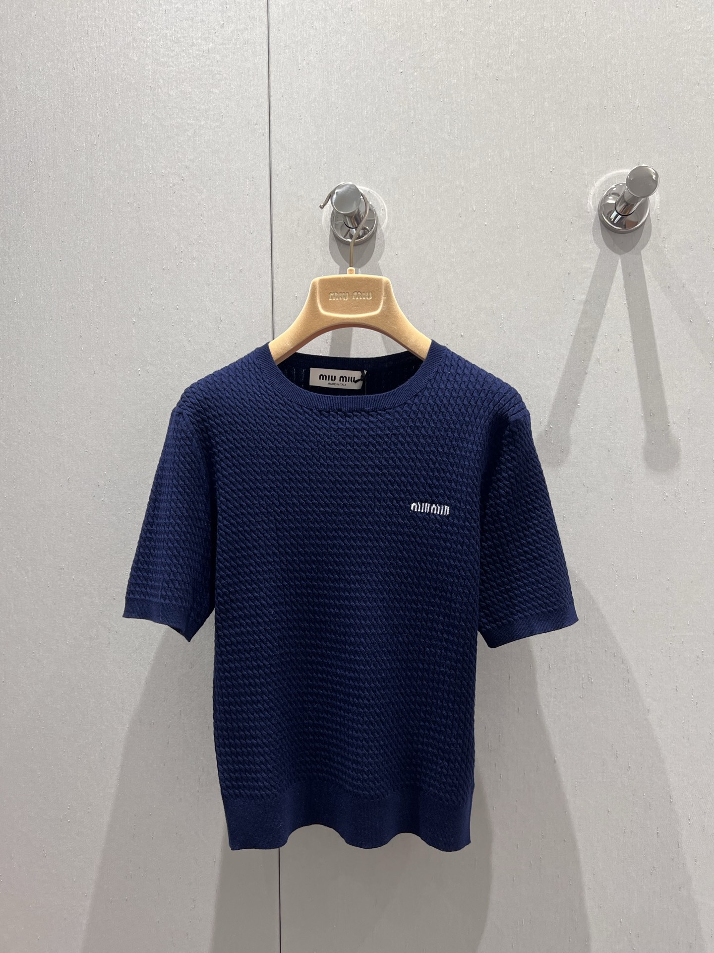 미우미우 반팔 스웨터