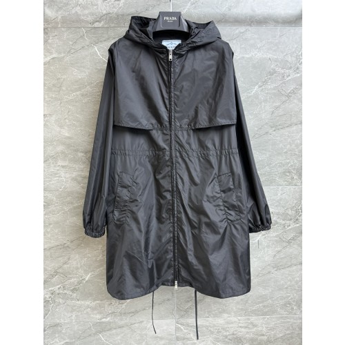 프라다 윈드브레이커 자켓