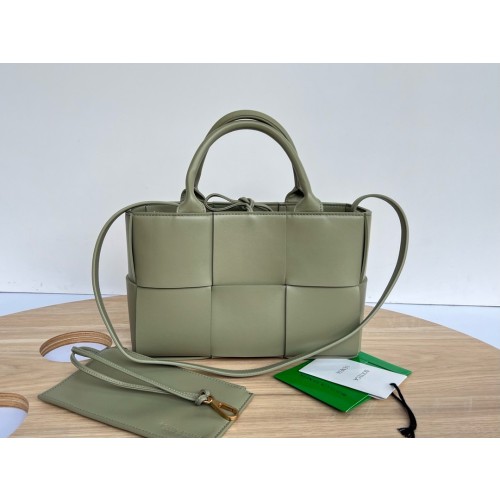 보테가베네타 아르코 토트 미니백 스몰 25cm 트래버틴