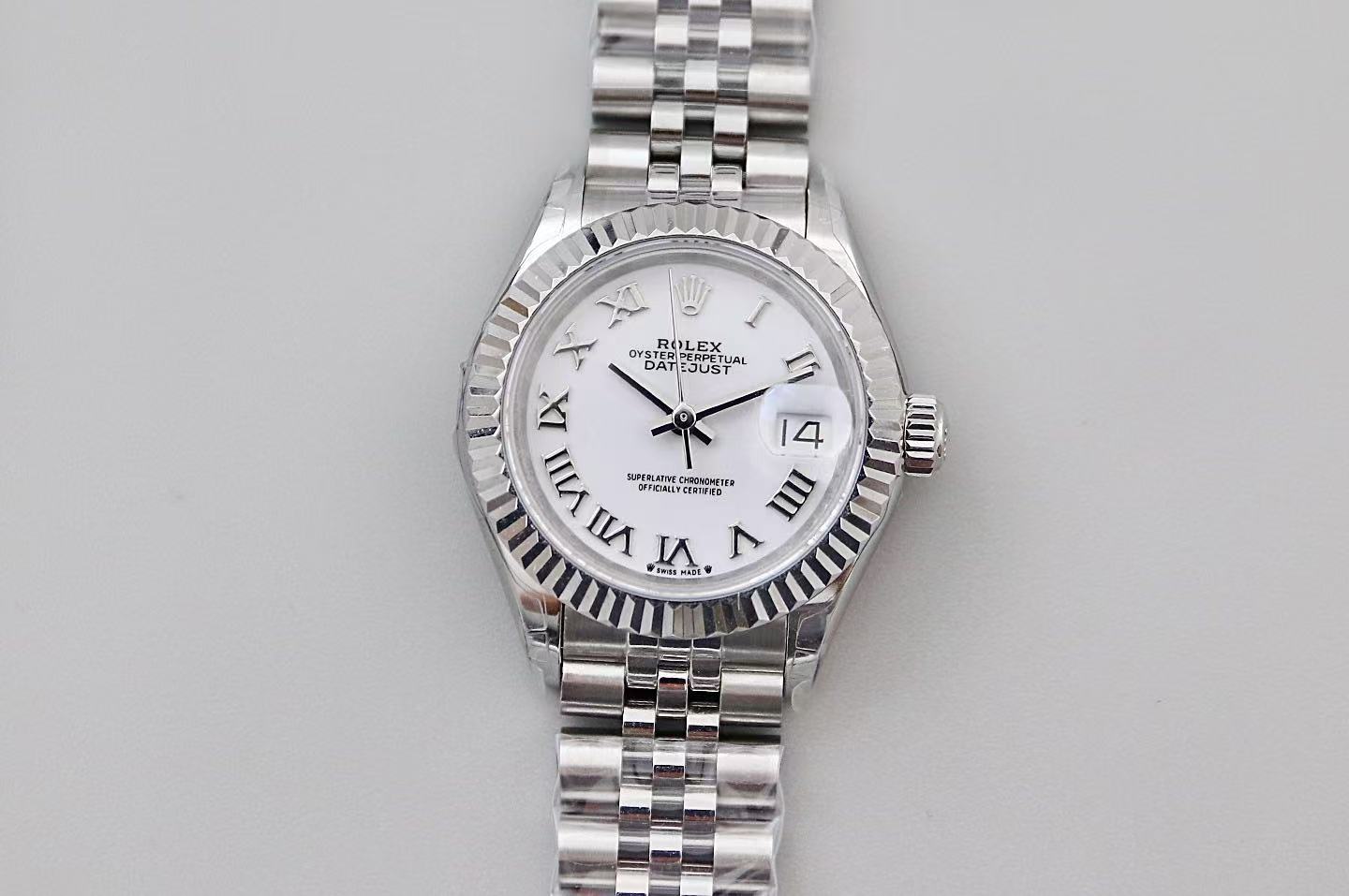 롤렉스 오이스터 퍼페츄얼 데이저스트 28MM