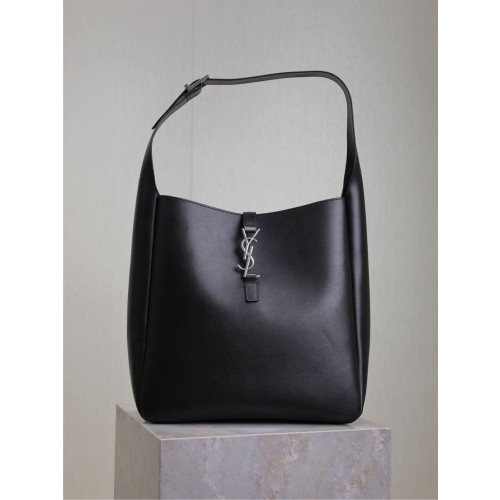 생로랑 생로랑 LE 5 A 7 라지 호보백 753837