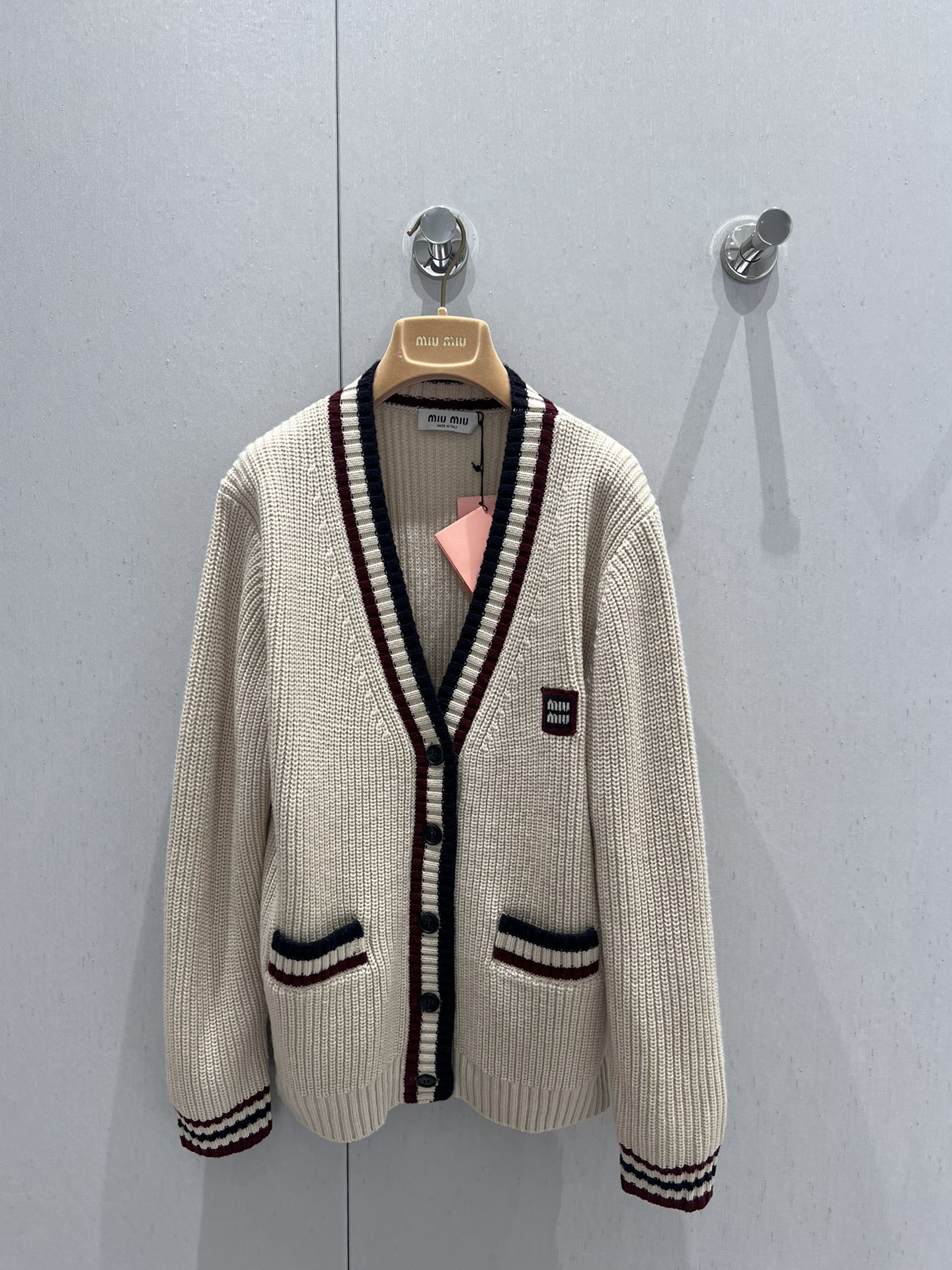 미우미우 가디건