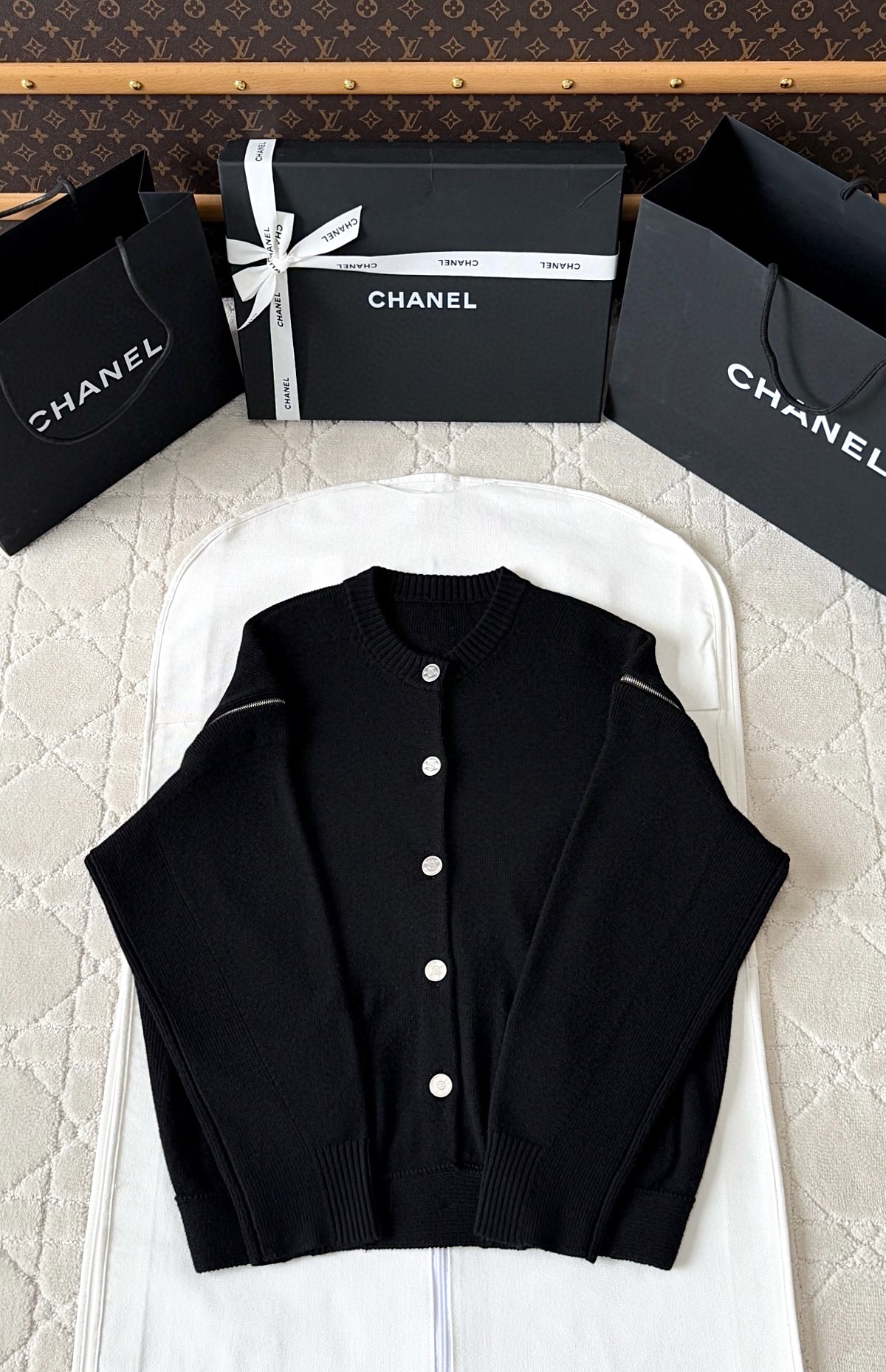 샤넬 25C 니트 가디건