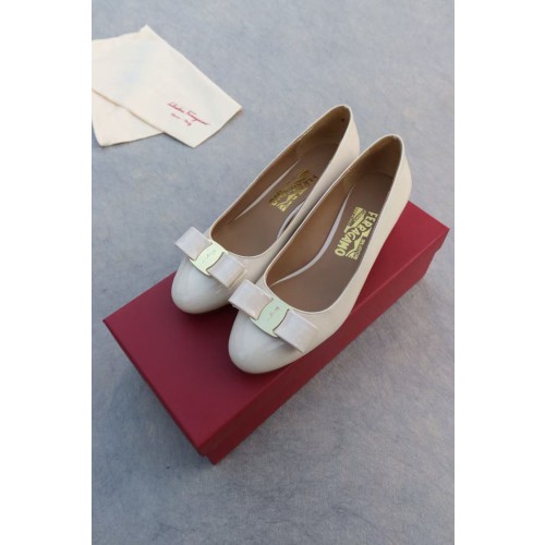 페레가모 미들 굽