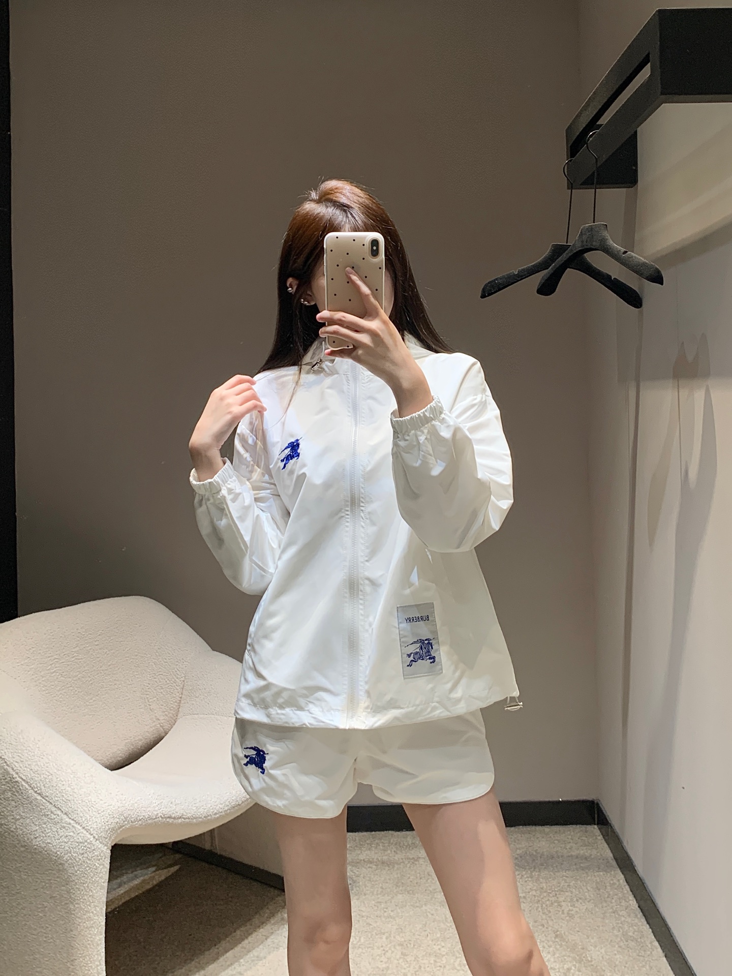 버버리 바람막이 + 반바지 세트