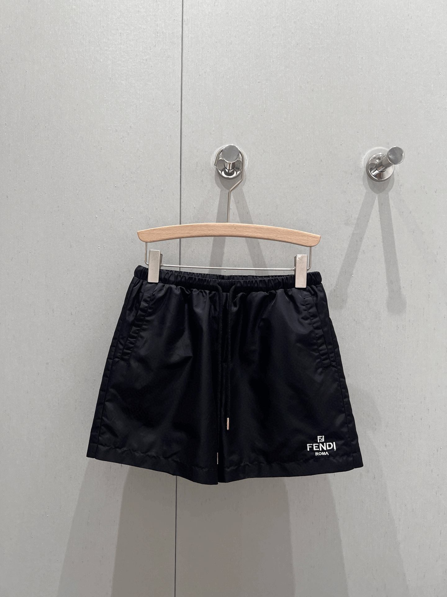 펜디 25ss 후드자켓 + 반바지