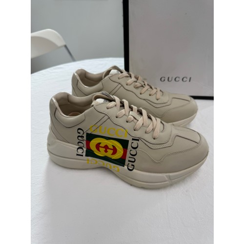 구찌 스니커즈 270-275mm (3일이내 수령가능) 당일출고