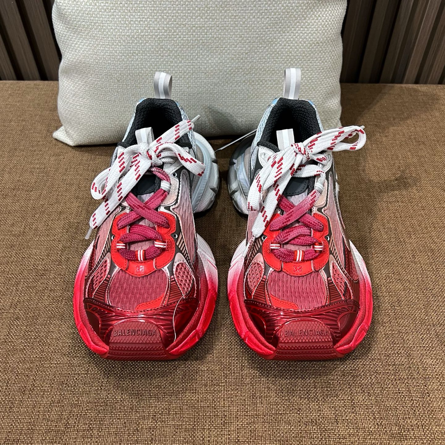 발렌시아가 3xl 토 스프레이 스니커즈 화이트/블루/그레이/레드