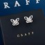 그라프 버터플라이 실루엣 다이아몬드 스터드 이어링