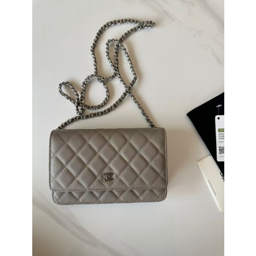 샤넬 WOC 캐비어 가죽 은장