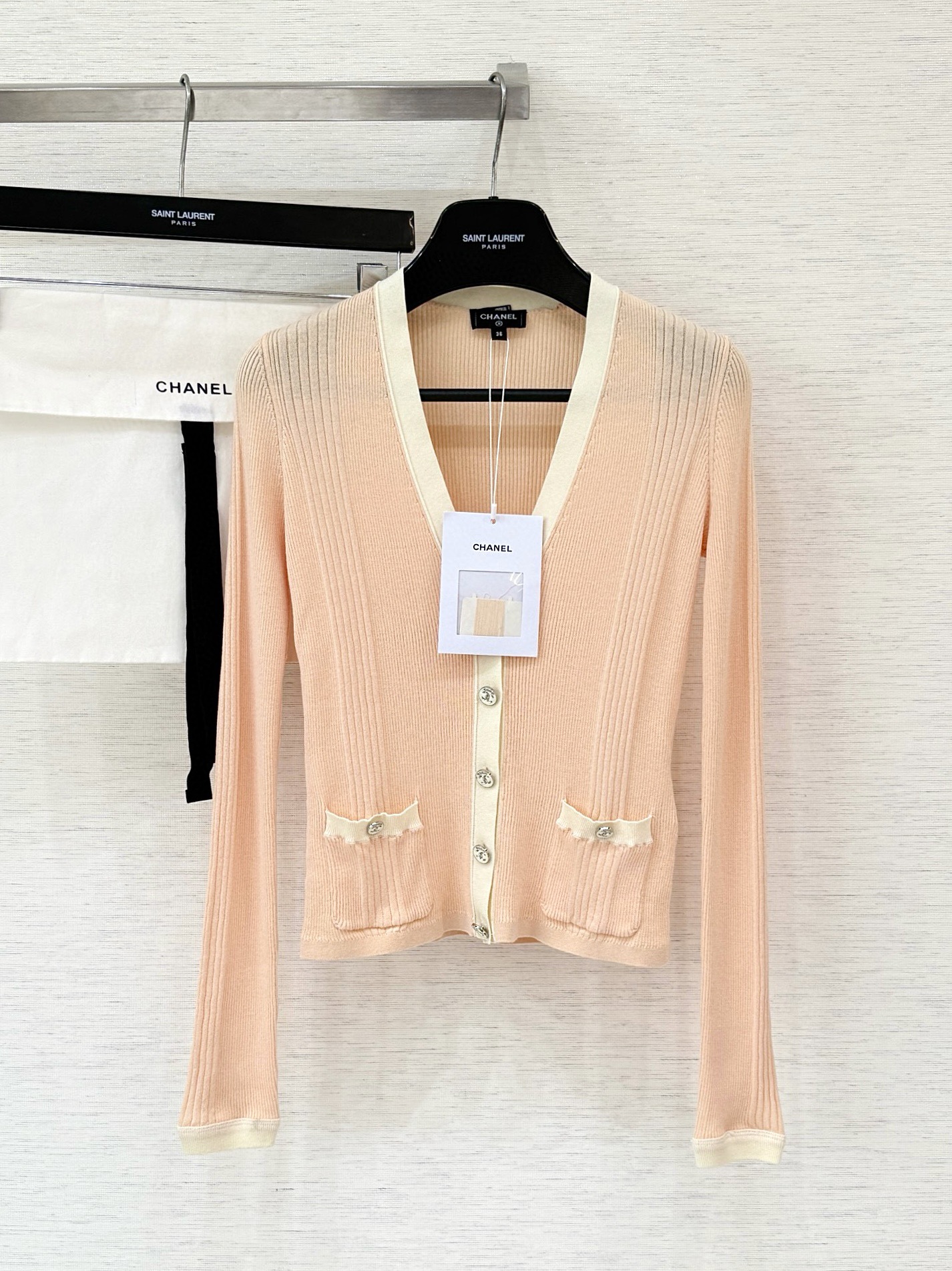 샤넬 25ss 니트 가디건