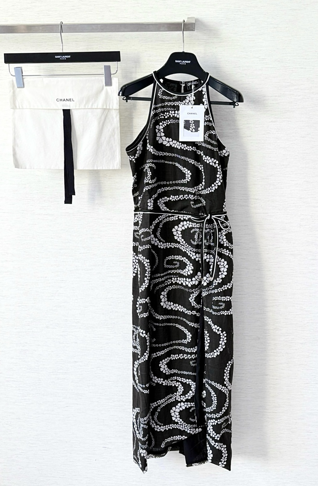 샤넬 슬리브리스 롱 드레스