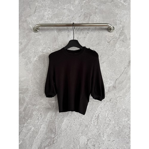 디올 펄 버튼 스웨터