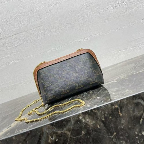 셀린느 트리옹프 캔버스 체인 클러치