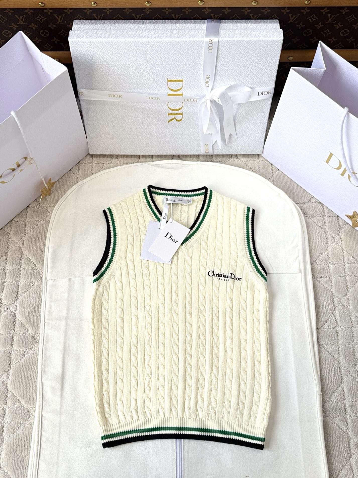 디올 스트라이프 조끼